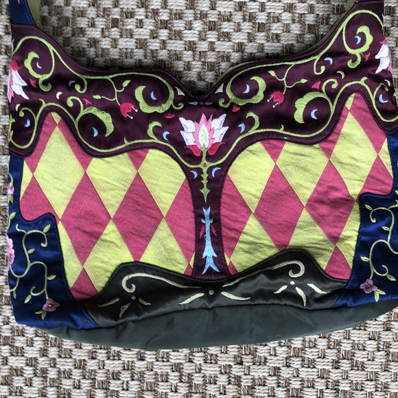 Vintage Embroidered Floral Boho Bag - Picture 2 of 9